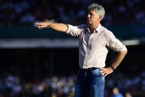 fluminense-afunda-na-tabela-e-renato-cobra-descanso-ao-elenco