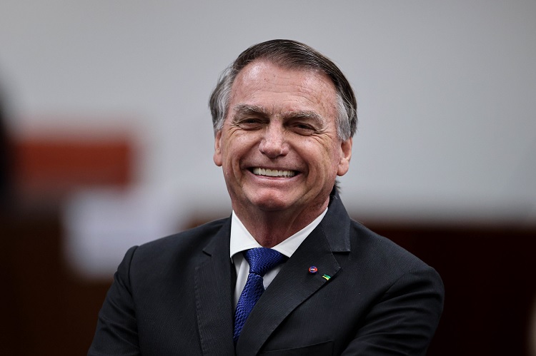 pesquisa-gerp-aponta-que-lula-perderia-para-bolsonaro,-tarcisio-e-michelle-no-2o-turno