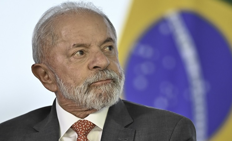 lula-sanciona-lei-que-aumenta-pena-para-quem-da-ou-vende-bebida-alcoolica-a-menores-de-idade