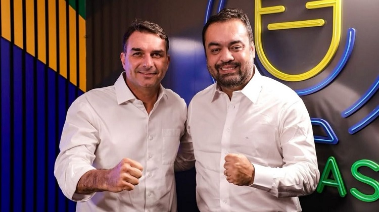 flavio-bolsonaro-lidera-corrida-ao-senado-no-rio,-com-castro-em-segundo-lugar