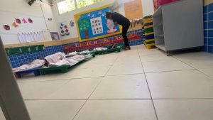 professora-e-presa-por-suspeita-de-maus-tratos-a-criancas-em-escola-em-cabo-frio