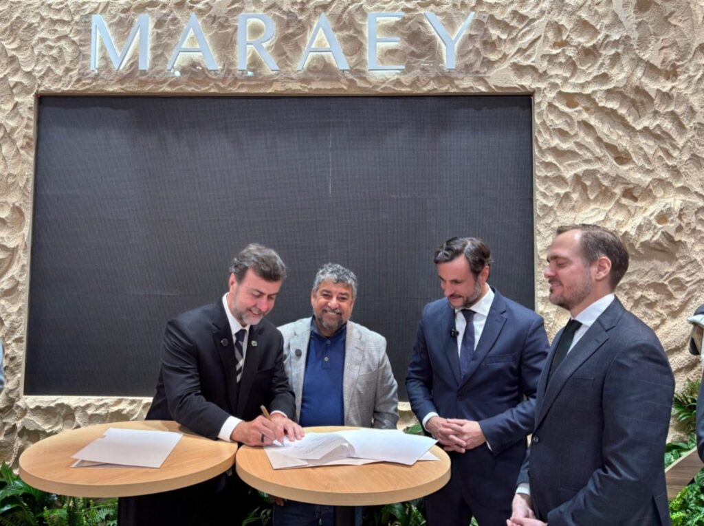 quaqua-assina,-em-madri,-carta-de-intencao-bilionaria-para-construir-resorts-em-marica