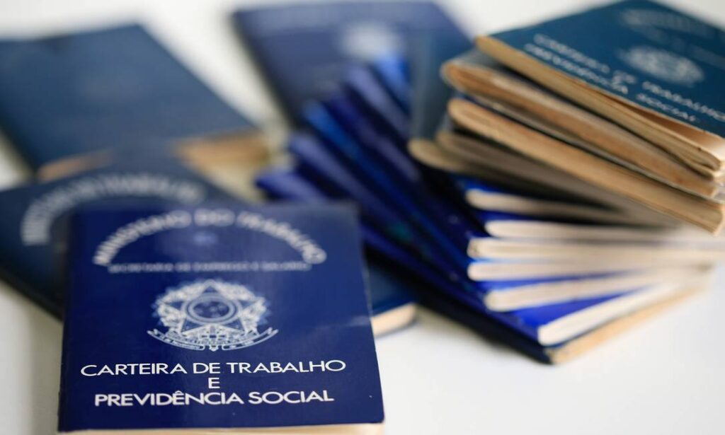 rio-abre-1.131-vagas-de-emprego-na-semana-do-inicio-do-carnaval