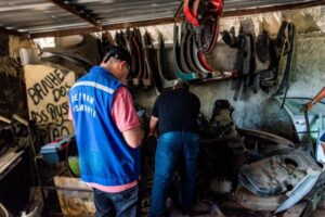 detran-rj-fecha-ferro-velho-em-sao-joao-de-meriti,-na-baixada-fluminense