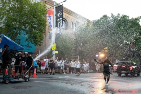 espetaculo-internacional-transforma-o-centro-do-rio-em-set-de-filmagem-a-ceu-aberto