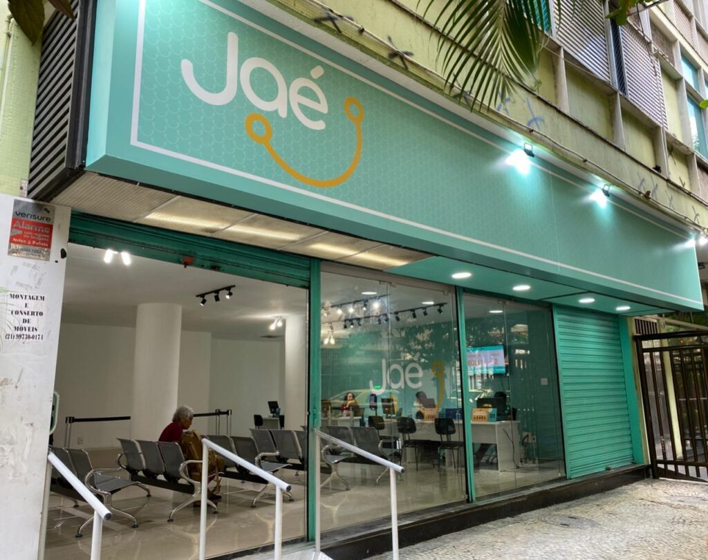 jae-inaugura-loja-em-copacabana-com-capacidade-para-mais-de-6-mil-atendimentos-mensais